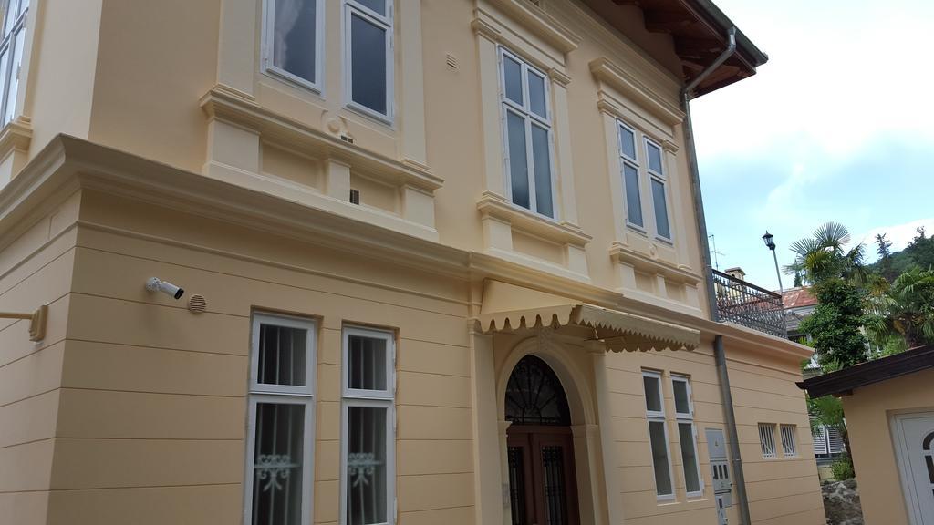 Apartments Villa Atta Opatija Eksteriør bilde
