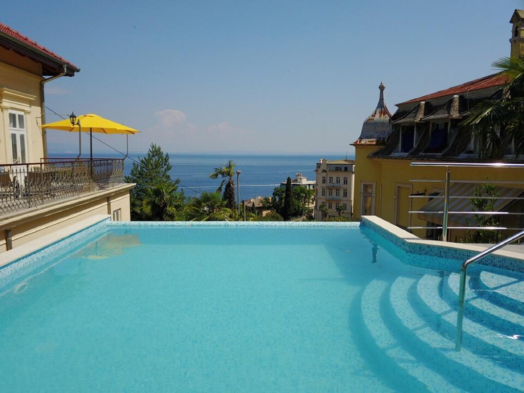Apartments Villa Atta Opatija Eksteriør bilde