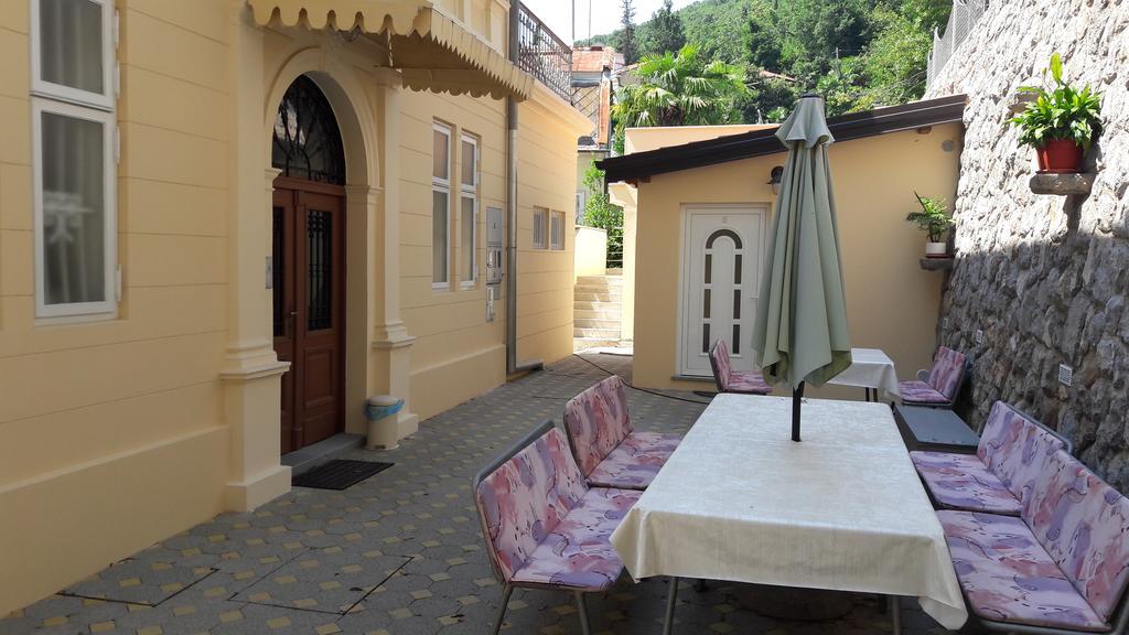 Apartments Villa Atta Opatija Eksteriør bilde